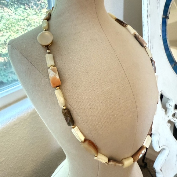 Antique Abalone Mother Of Pearl Necklace - Picture 4 of 17